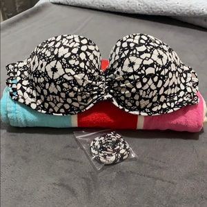 38B Shade and Shore bikini top
